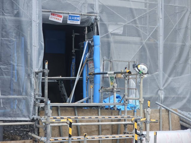 エントランス　便利なエレベーター・宅配ボックス付きの共有部♪