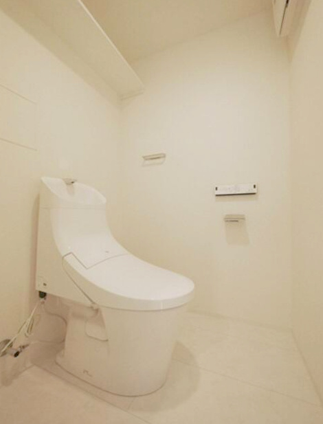 トイレ　ファルファーラ