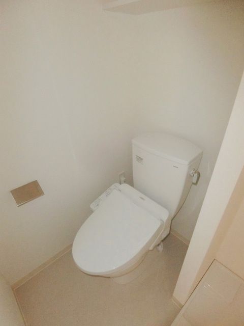 トイレ　★温水洗浄便座★