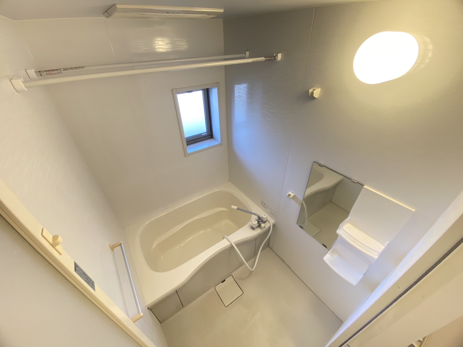 バス・シャワールーム　別部屋の写真