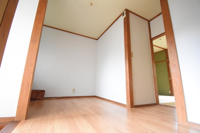 居室・リビング　別部屋参考写真