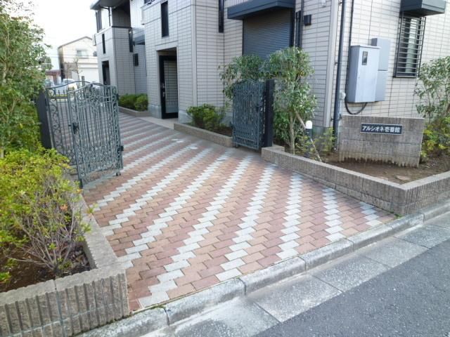 エントランス　エントランス