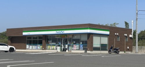 コンビニ　ファミリーマート芦原舟津店（コンビニ）まで1678m