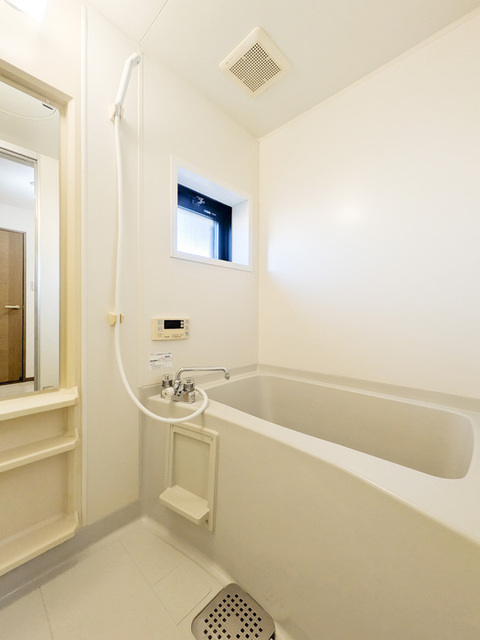 バス・シャワールーム　浴室