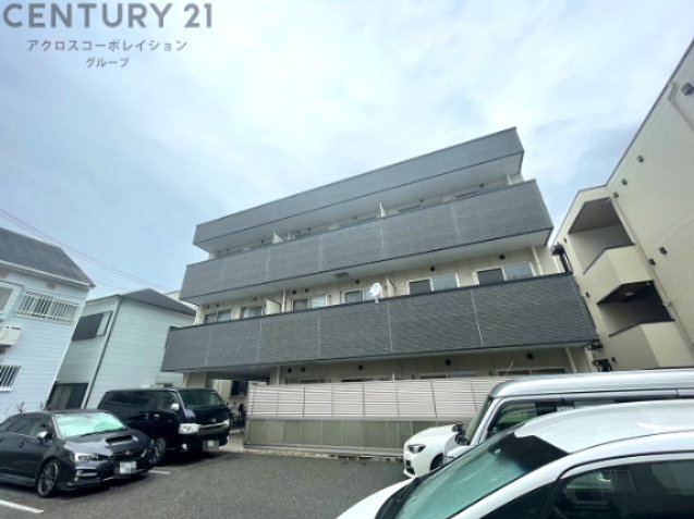 建物外観　オートロック・モニター付きインターホンで安心♪