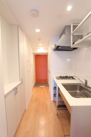 玄関　※参考写真