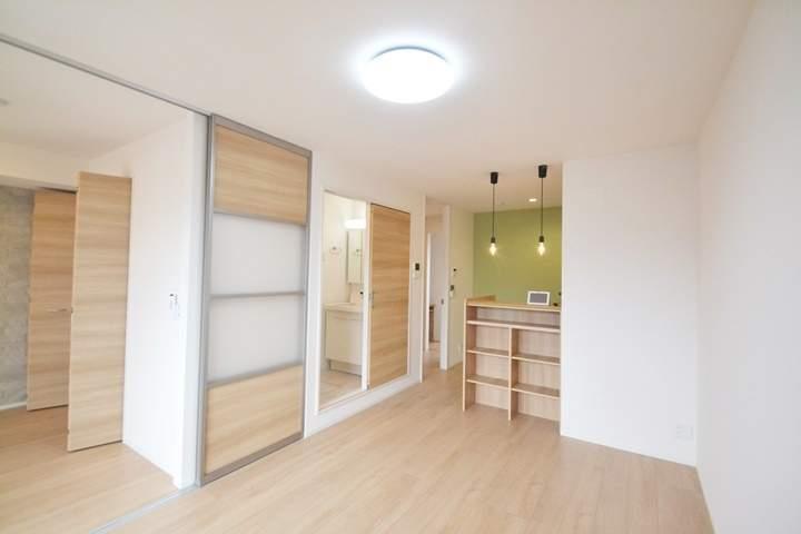 コンビニ　ローソン下中野店（コンビニ）まで294m