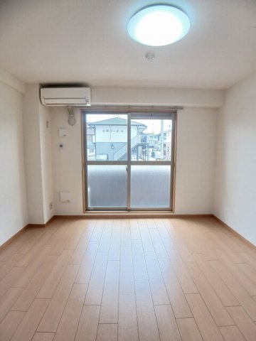 その他部屋・スペース　明るい色調の室内です