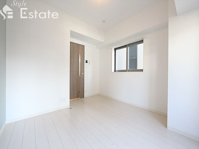 居室・リビング　内装