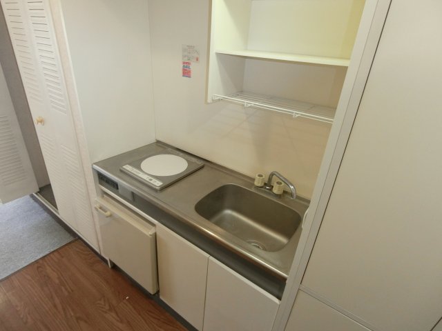 キッチン　他のお部屋の参考写真となります。