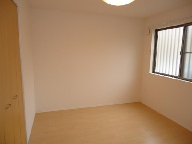 その他部屋・スペース　寝室として最適な洋室５帖♪