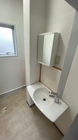 洗面設備　※他部屋参照・現況優先