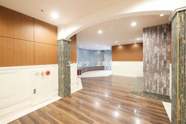 ロビー　エントランス