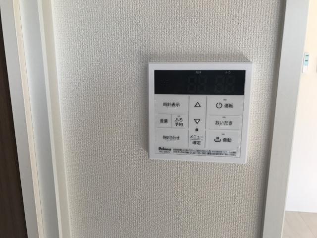 その他　給湯器リモコン