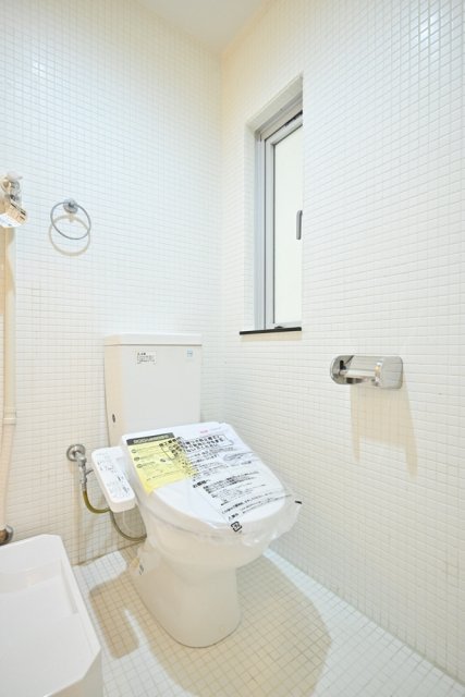 トイレ　ゆったりとした空間のトイレです