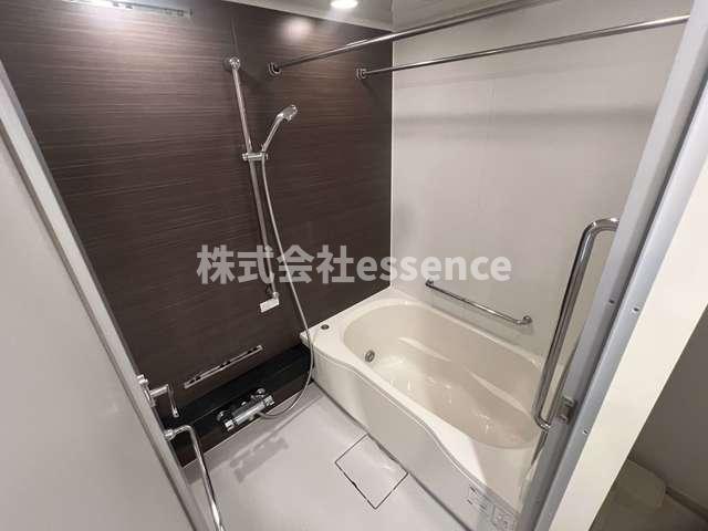 バス・シャワールーム　弊社ではオンライン対応・現地対応可能です♪