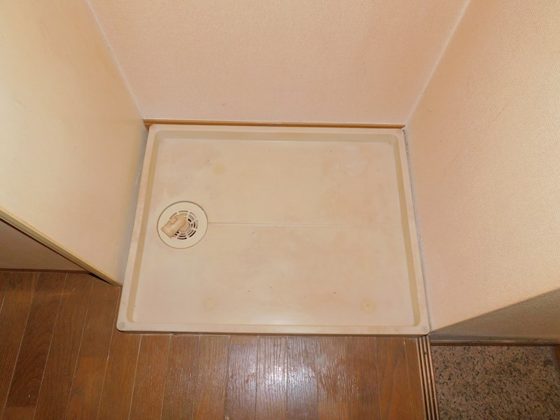 洗面設備　洗濯機置き場