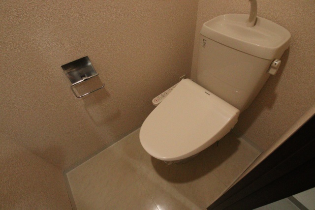 トイレ　別室の参考写真です。※現況優先