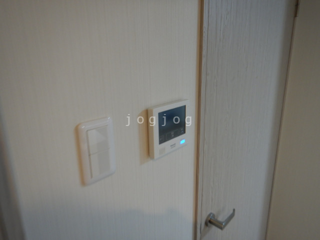 セキュリティ　安心のモニター付きインターホン♪