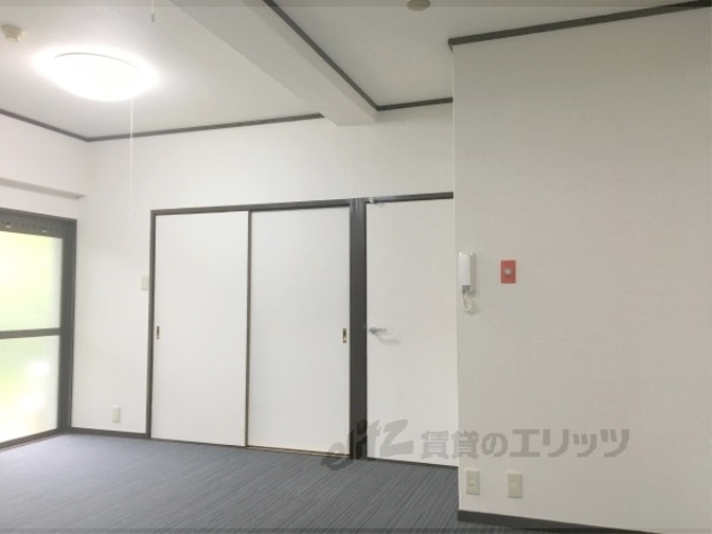 居室・リビング　居室