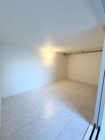 収納　ラプレ白金高輪