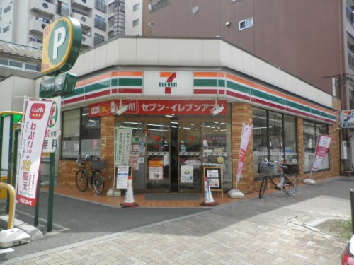 コンビニ　セブンイレブン 台東下谷3丁目店（コンビニ）まで128m