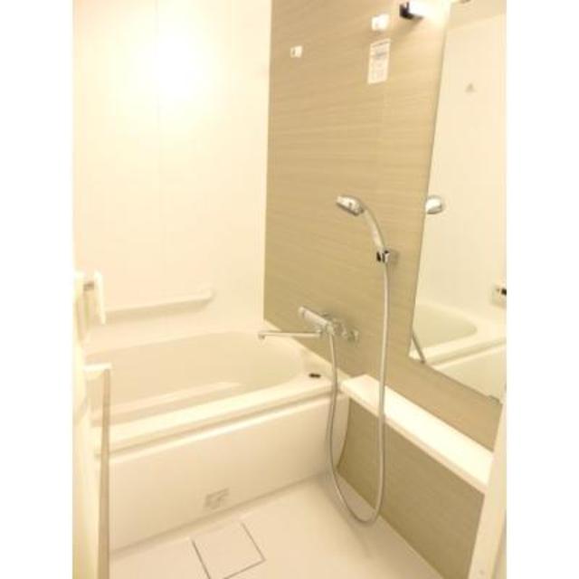 バス・シャワールーム　※写真は同タイプ住戸です。