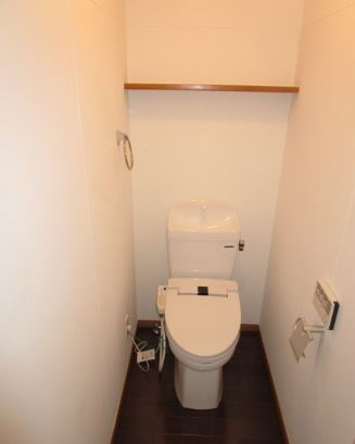 トイレ　トイレもきれいです