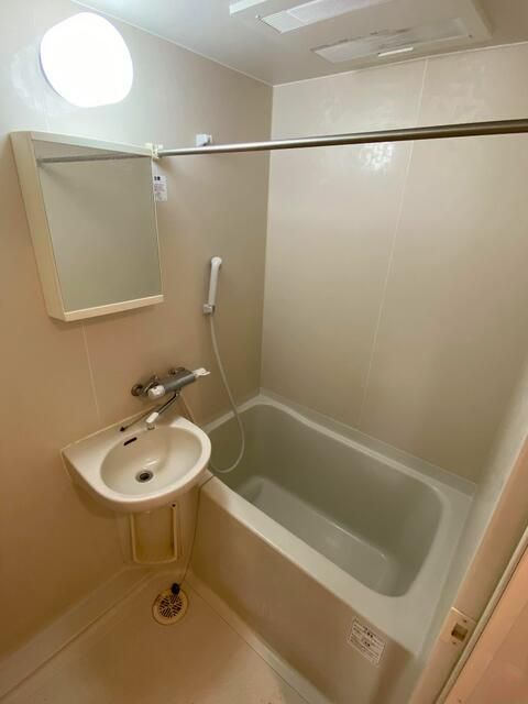 バス・シャワールーム　参考画像