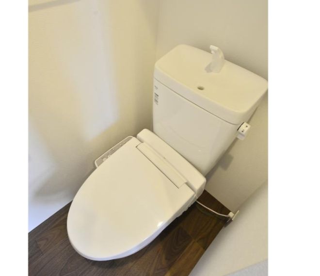 トイレ　清潔感のあるトイレです