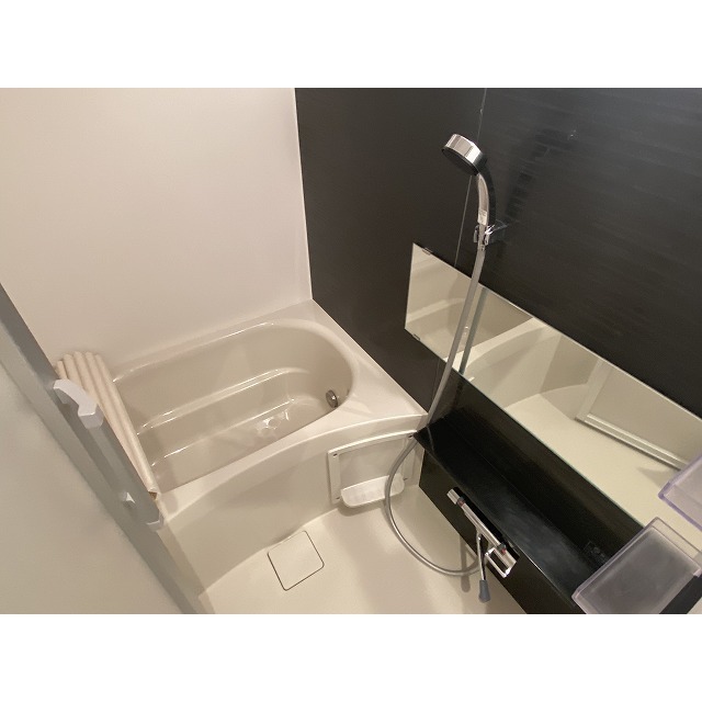 バス・シャワールーム　バス※別部屋参考写真