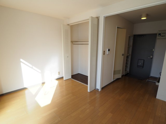 居室・リビング　使いやすい居間です