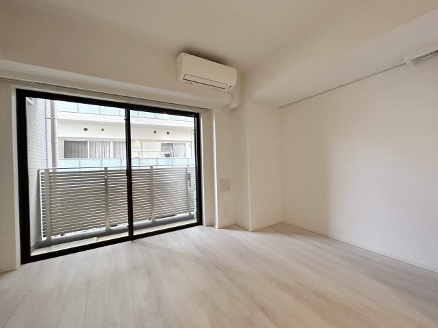 居室・リビング　※同物件参考写真