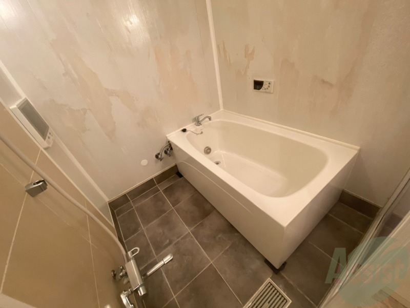 バス・シャワールーム　お風呂です。ゆっくりお風呂につかるのも体に良いですね～