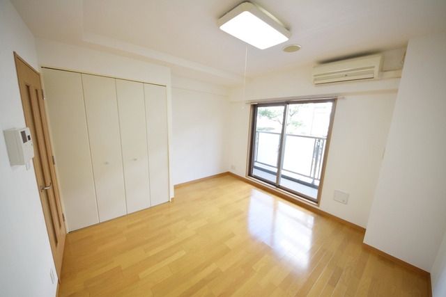 居室・リビング　★7.8帖の広々したお部屋になります。★