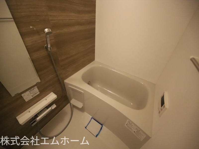 バス・シャワールーム　追い焚き　浴室暖房乾燥機付