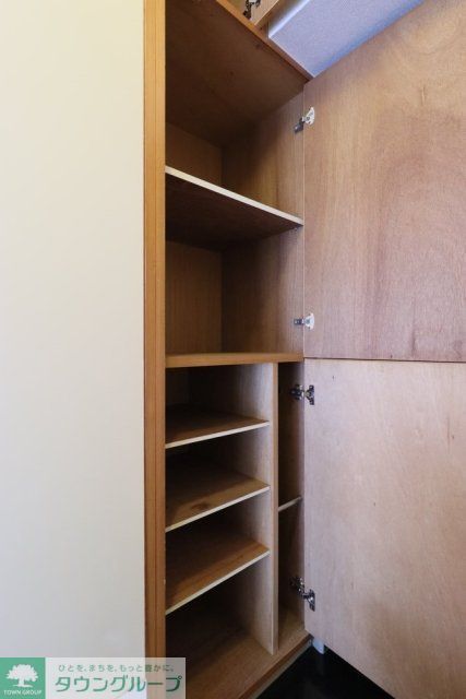 その他設備　靴入