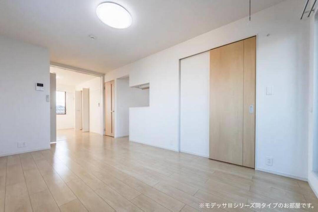 居室・リビング　リビング