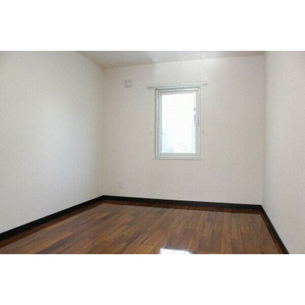 居室・リビング　使い勝手のいい洋室です