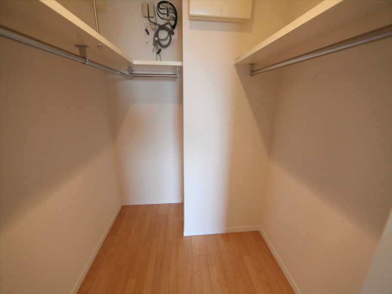 収納　収納　ウォークインクローゼット　収納充実してます
