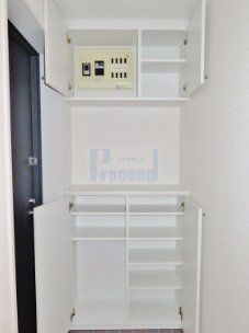 その他　たっぷりシューズボックス☆