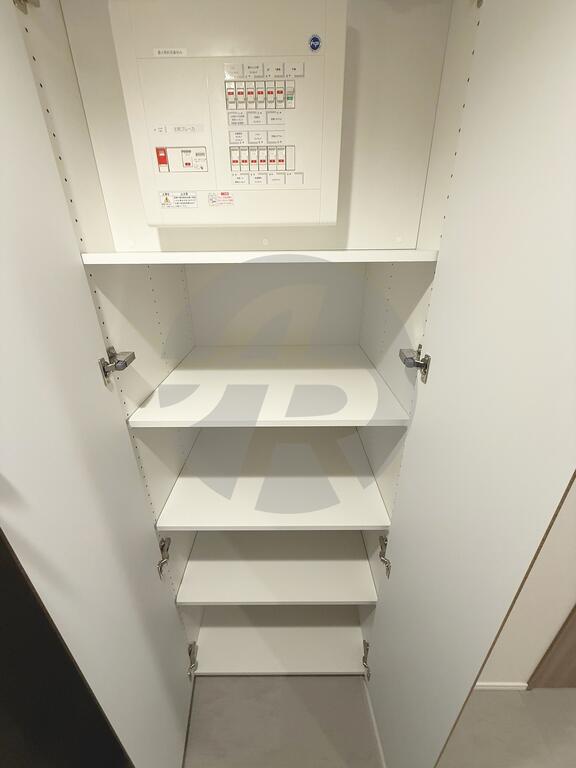 玄関　反転タイプ