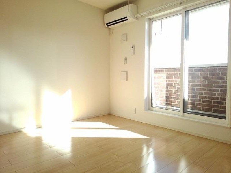 居室・リビング　図面と現状に相違がある場合には現状を優先