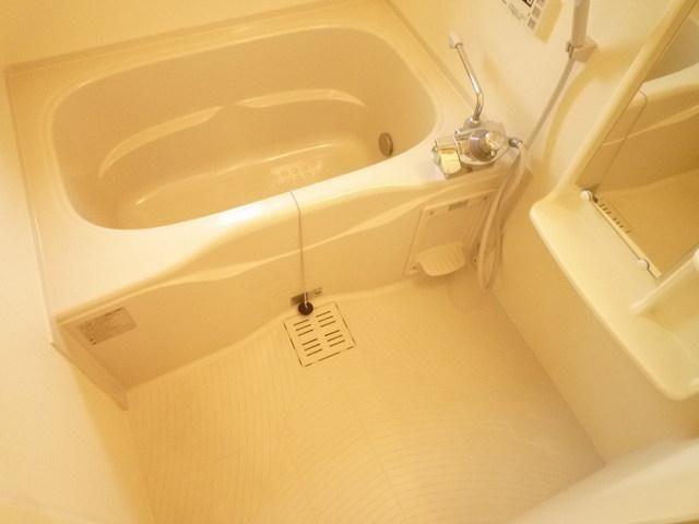 バス・シャワールーム　お風呂