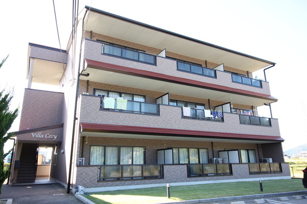 建物外観　見晴らし良好！