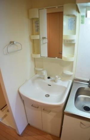 洗面設備　エステムコート難波サウスプレイス　独立洗面化粧台