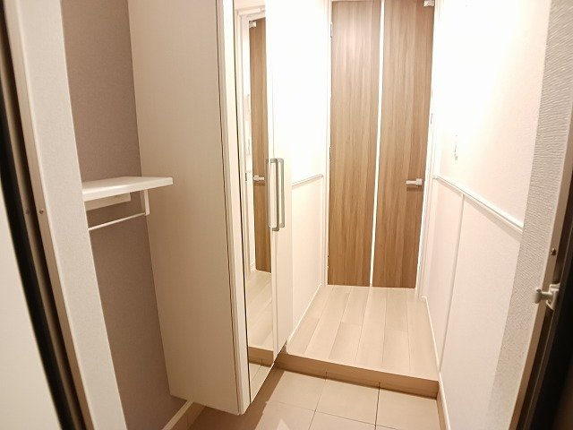 玄関　きれいな玄関です