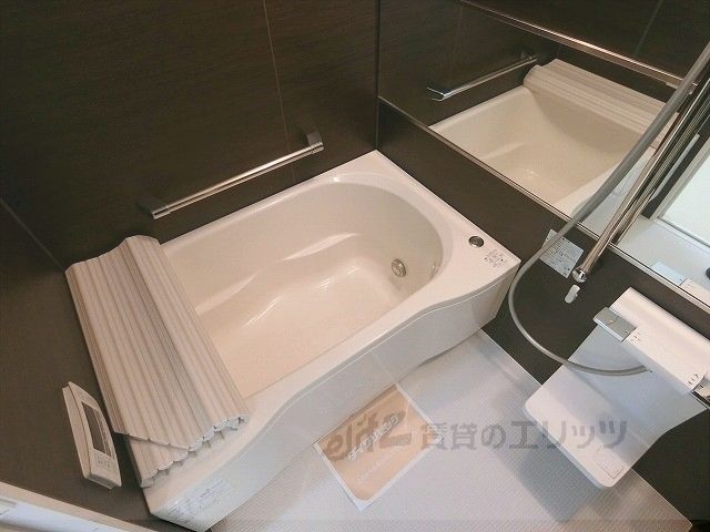 バス・シャワールーム　風呂