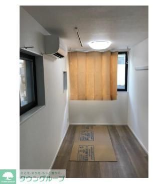 居室・リビング　内装