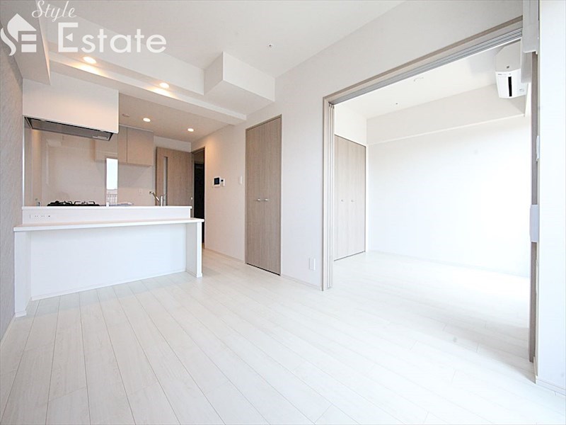 居室・リビング　内装